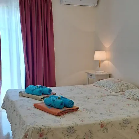 Casa Carla Апартаменты *